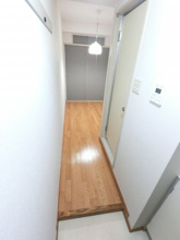 【玄関】