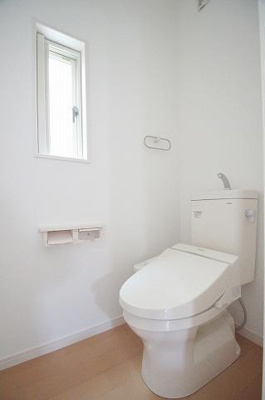 【トイレ】 | 小田部5丁目戸建賃貸 | 別号室の写真になります。現況優先。