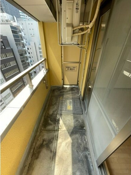 ロイヤルメゾン北浜のバルコニー