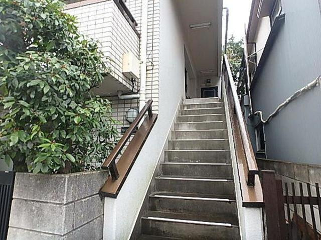 ＭＯＯＮビルのその他共用部分|共用階段です☆