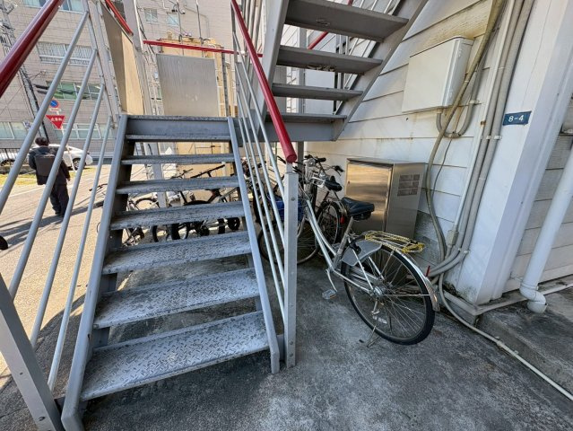 ロイヤル六番｜名古屋市の賃貸ならMy賃貸のその他共用部分|ロイヤル六番 ※左右反転