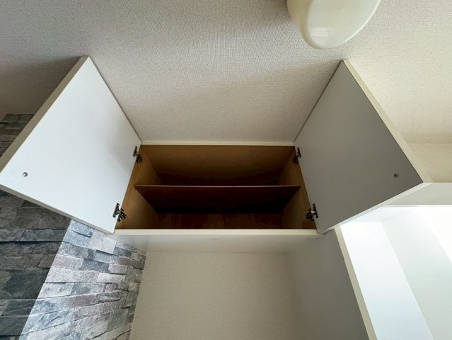 ロイヤル六番｜名古屋市の賃貸ならMy賃貸の収納|ロイヤル六番 ※左右反転