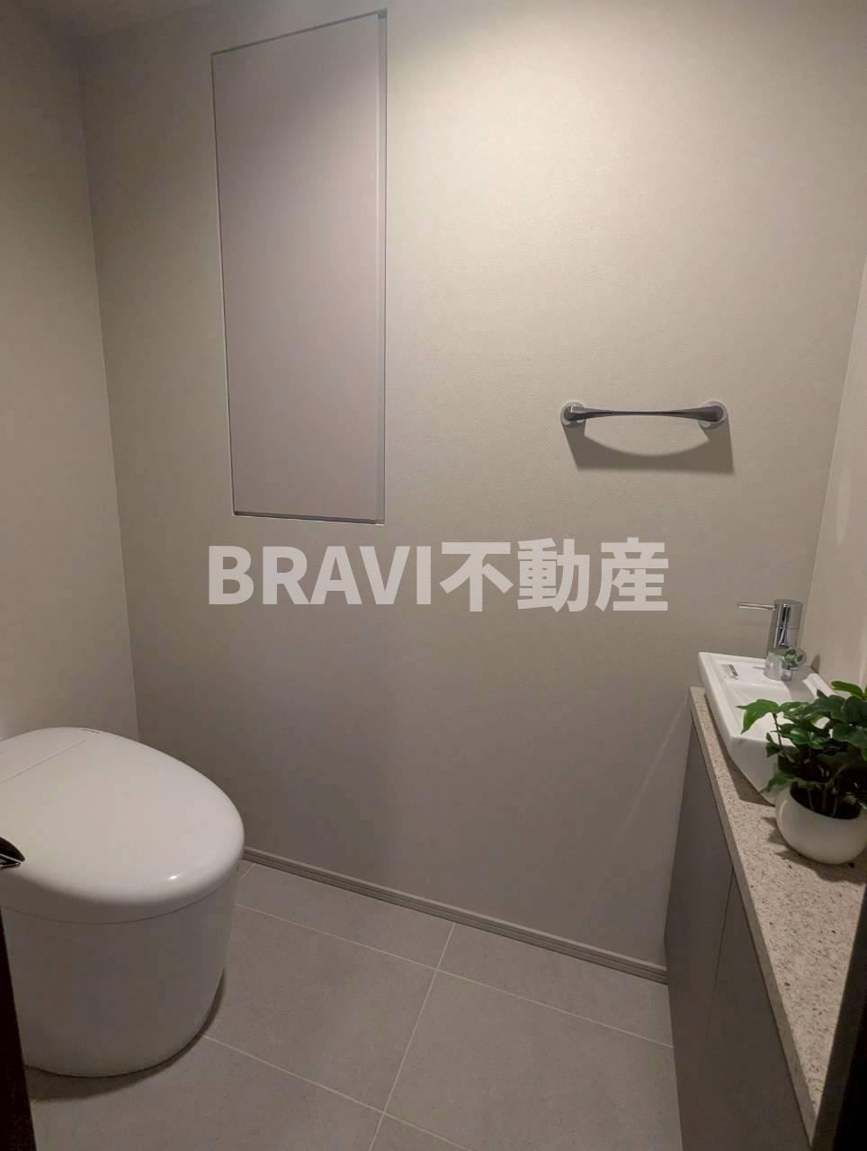 アーバネックス谷町四丁目 BRAVI不動産のトイレ