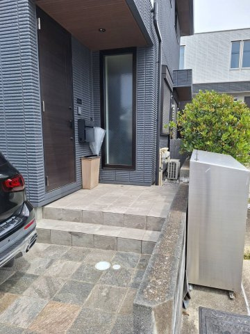 TERRA JIYUGAOKAのエントランス