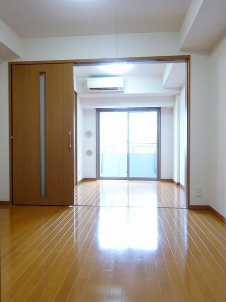 日神デュオステージ練馬北町の居間・リビング