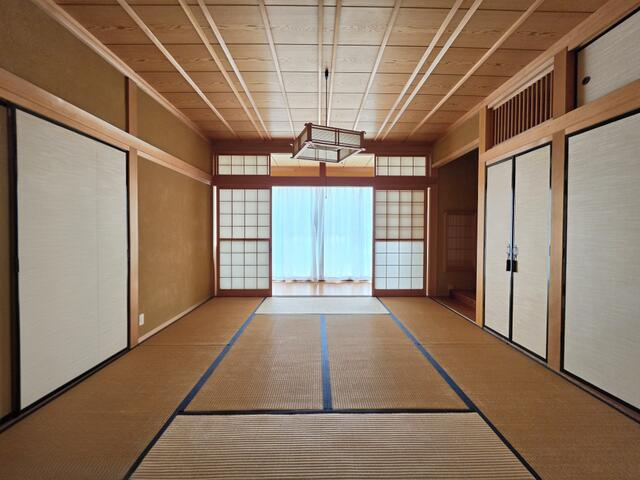 瑞浪市山田町中古の和室|和室8帖