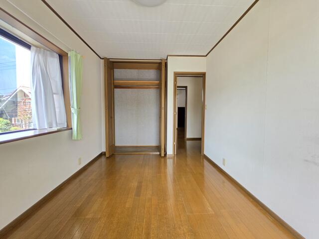 瑞浪市山田町中古の洋室|洋室６帖