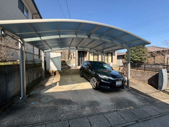 芳賀郡市貝町　中古戸建の駐車場