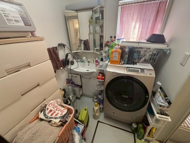 芳賀郡市貝町　中古戸建の洗面所