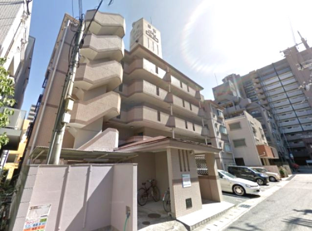 日宝アドニス本山の外観