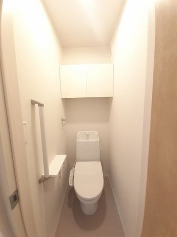【トイレ】 | ベルシャイン　紀三井寺　Ⅰ | トイレです