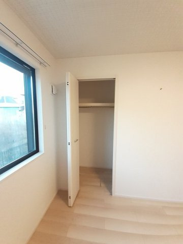 【収納】 | ベルシャイン　紀三井寺　Ⅰ | たっぷりとした収納スペースです