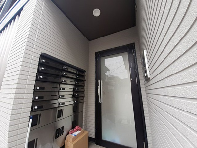 【エントランス】 | エスペランサ別府 | 落ち着いたエントランスです