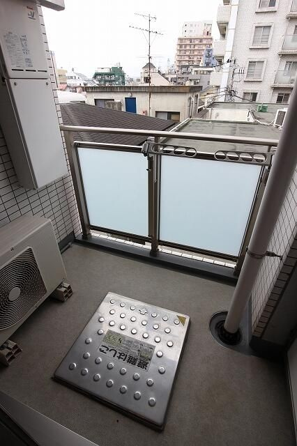 ステージグランデ江古田のバルコニー