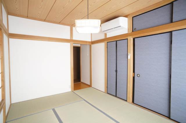 松ヶ丘戸建てのその他|照明器具は残置物です。