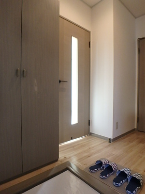 【玄関】 | グランディールA棟