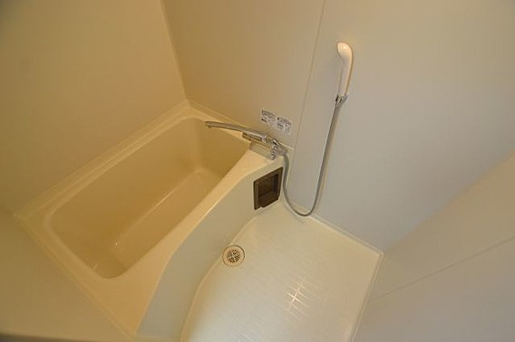 サンパレス21六甲２の浴室