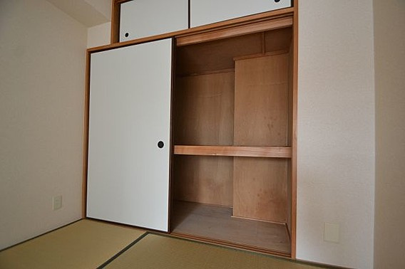 サンパレス21六甲２の収納