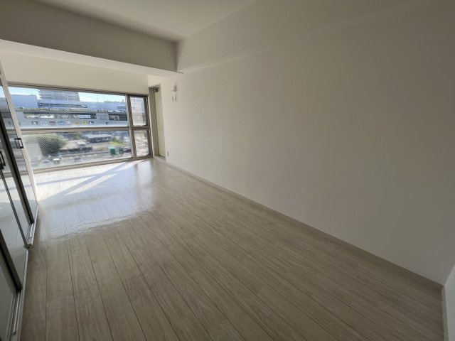 角部屋で日当たり良好♪