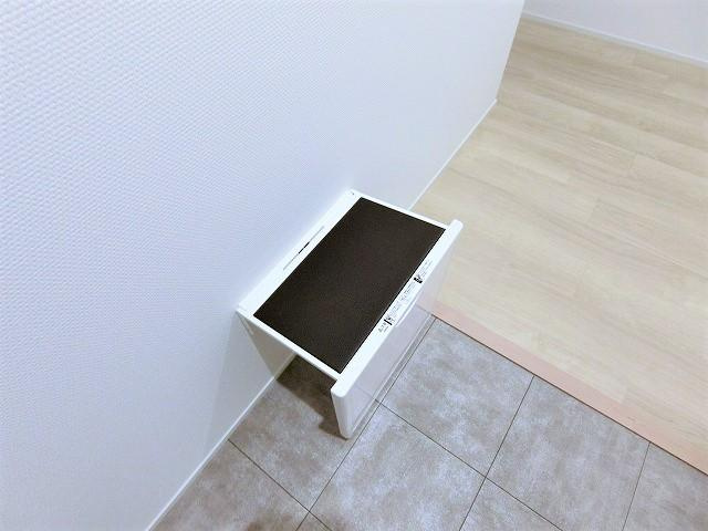 パステル・ブランの玄関