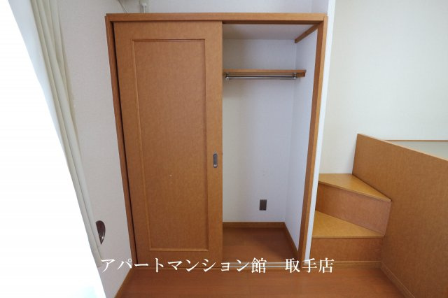 レオパレスハーヴェスト湖北の収納