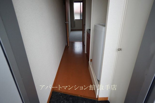 レオパレスKSABIKOの玄関
