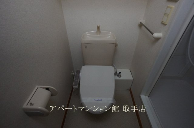 レオパレスKSABIKOのトイレ