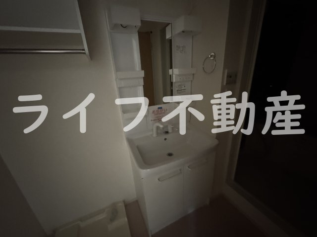 ブローテ花園の独立洗面台|独立洗面化粧台が付いています