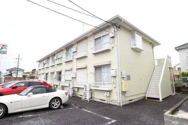 グリーンプラザ Bの外観
