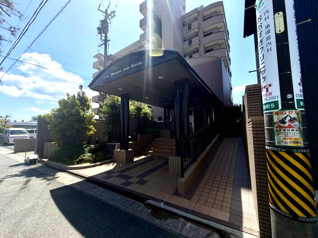 安城市東栄町５丁目の中古マンションの現況写真