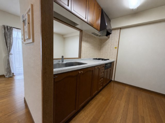 安城市東栄町５丁目の中古マンションのキッチン|CGによる空室イメージ写真です。実際のお部屋とは異なります。