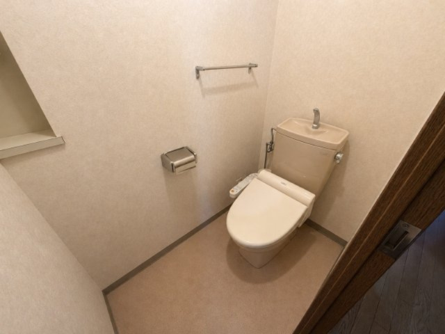 安城市東栄町５丁目の中古マンションのトイレ|CGによる空室イメージ写真です。実際のお部屋とは異なります。