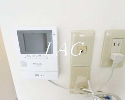 【設備】 | アビタシオン別所 | モニター付きインターフォンです。