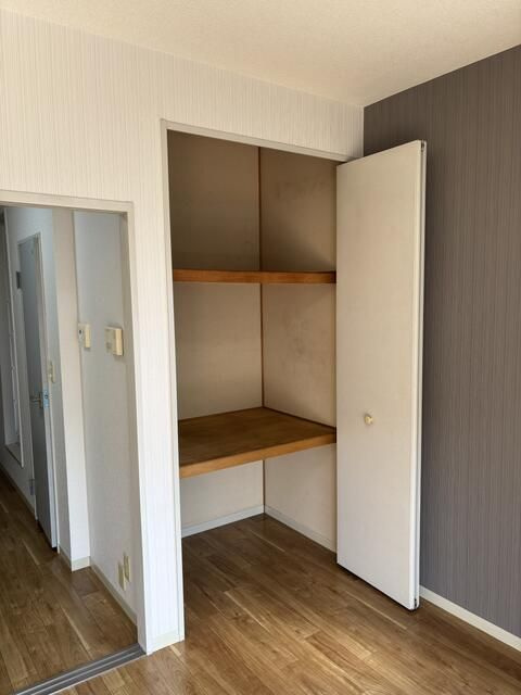 ＹＳハイムＢ棟の収納