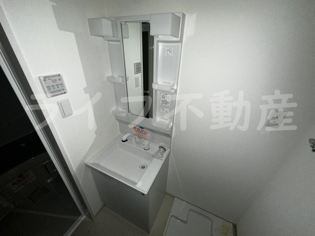 グランロイヤルの独立洗面台|使いやすい独立洗面台です