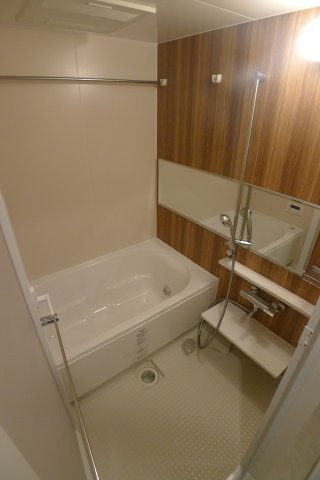 ユナイトの浴室