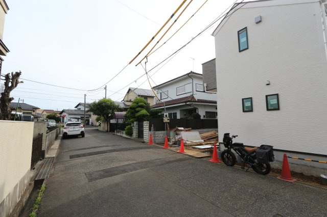 【LIGNAGE】東久留米市前沢５丁目01期の外観|小学校が徒歩4分＆中学校徒歩12分で子育て世帯に嬉しい立地です。