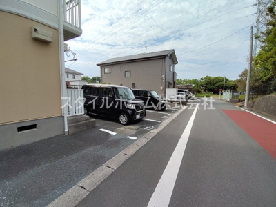 【駐車場】 | ハミング南牛川 | カースペースがあります