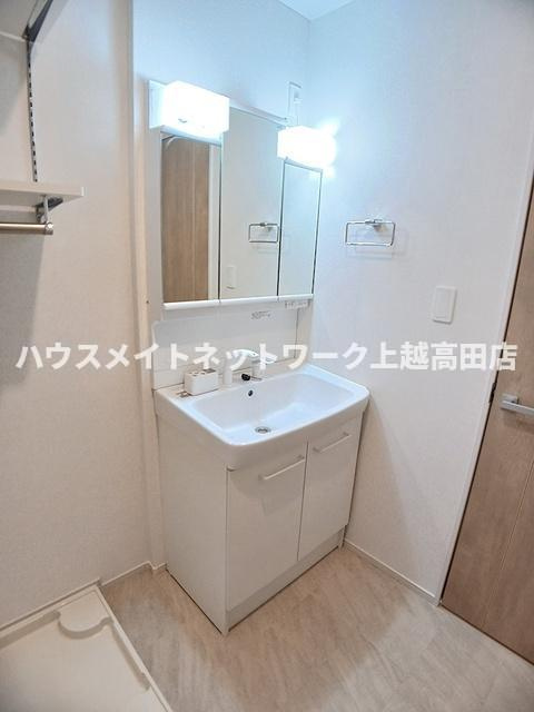 パインエコーの洗面所|洗髪洗面化粧台