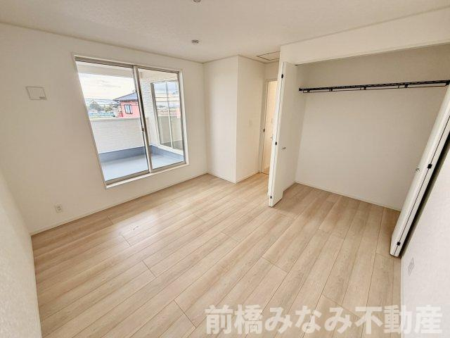 【新築】前橋市粕川町新屋第2　３号棟(全３棟)　クレイドルガーデン　新築建売分譲の洋室|きれいな洋室です