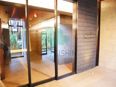 【エントランス】 | グランフォーレ箱崎プレミア