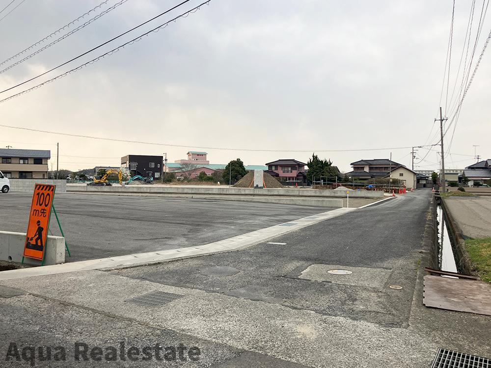 オール電化デザイナーズハウス羽ノ浦町建売㉘の前面道路含む現地写真|前面道路含む現地写真です