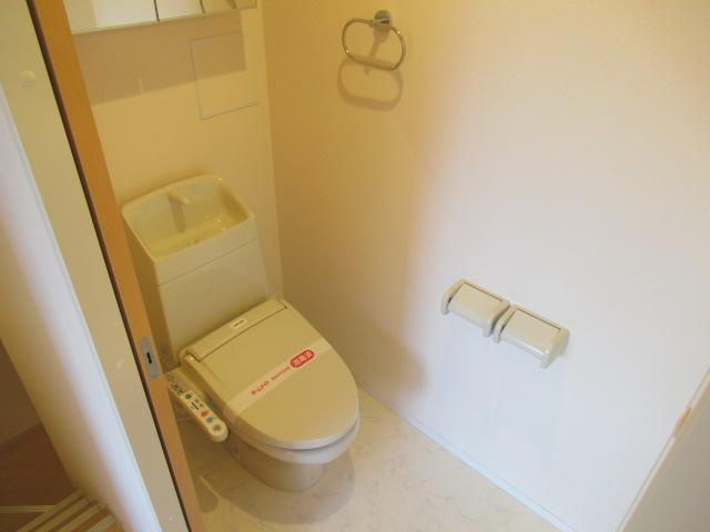 シェルル・ロコＢのトイレ|トイレ