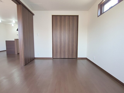 6.1帖洋室