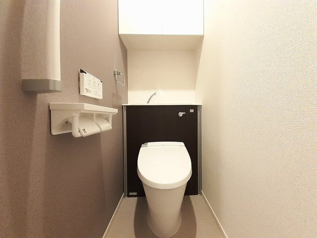 アイキューブ北代のトイレ|落ち着いたトイレです
