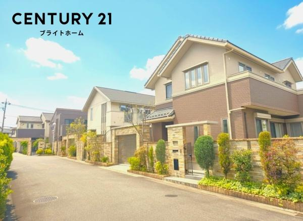 横浜市都筑区牛久保西３丁目の中古一戸建の前面道路含む現地写真|陽当りの良さ、住環境を現地にてご確認下さい！
周辺環境も合わせてご案内させて頂きます！