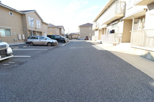 ラヴェスト・コート　Bの駐車場|駐車場
