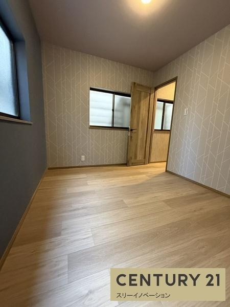 弁天3丁目中古戸建の洋室