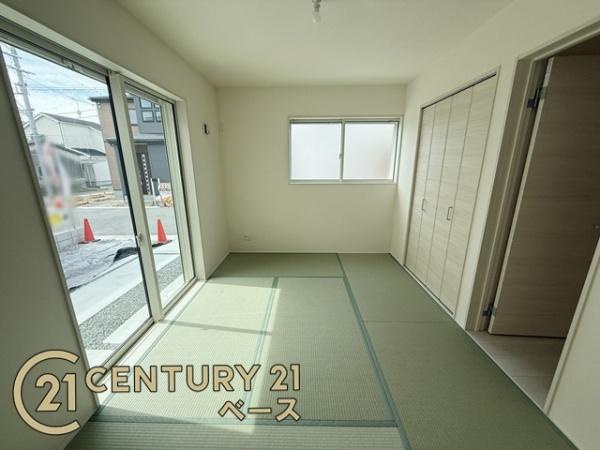 リーブルガーデン東九条町 １号棟 ／新築一戸建の和室|■ＬＤＫに隣接されている和室は家族のくつろげるスペースに！
