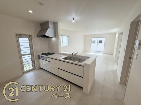 リーブルガーデン東九条町 １号棟 ／新築一戸建の内観：施工例|■ゆったり１坪サイズ！足を伸ばしての入浴は疲れも癒してくれます！■
